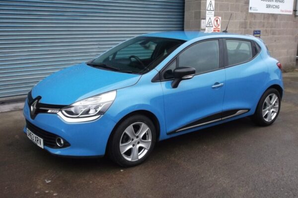 2013 63 Renault Clio 1.2 Dynamique Medianav 3dr, Only 73,000 Miles G/S/H, Mot 2025, Excellent Condition - Image 3