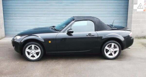 2006 56 Mazda MX5 Roadster, Only 65,000 Miles S/H, Mot Full 2026, " What a stunner " - Image 4