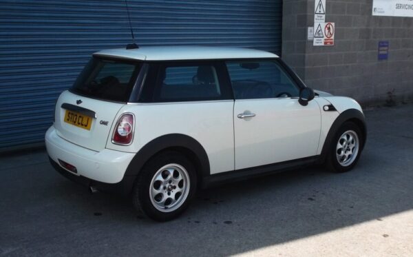 2013 13 Mini One 1.6 Only 68,000 Miles ## TWO OWNERS FROM NEW ## Excellent Condition - Image 5