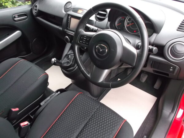 2012 12 Mazda 2 1.3 Venture Edition, Only 81,000 Miles S/H, Full Mot 2026, Superb Condition - Image 11