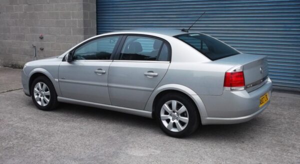 2007 07 Vauxhall Vectra 2.2 Design ## Only 55,000 Miles ## SH, MOTED MARCH 2025, Excellent Condition - Image 7