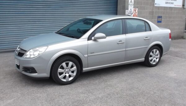 2007 07 Vauxhall Vectra 2.2 Design ## Only 55,000 Miles ## SH, MOTED MARCH 2025, Excellent Condition - Image 5