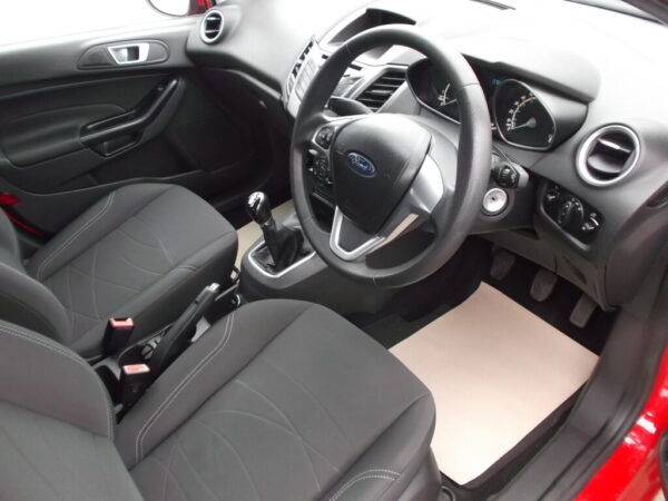2013 63 Ford Fiesta (Facelift) 1.25 5Dr Style, Only 76,000 Miles S/H, Mot Full, Excellent Condition - Image 9
