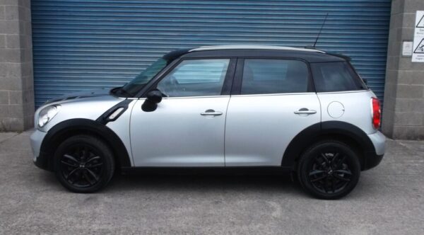 2011 11 Mini Countryman 1.6 One Only 95,000 Miles S/H, Full Mot, Great Condition - Image 3