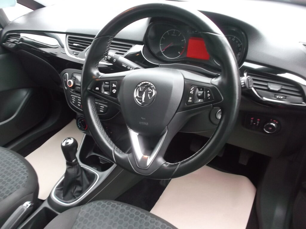 2015 65 vauxhall corsa 1. 4 sting 3dr only 82,000 miles s/h, mot oct 2026, excellent condition 2015 65 vauxhall corsa 1. 4 sting 3dr only 82,000 miles s/h, mot oct 2026, excellent condition - image 9
