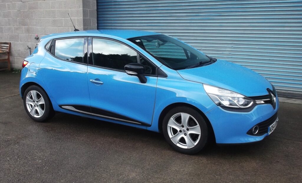 2014 64 renault clio 1. 2 dynamique medianav 5dr, only 78,000 miles g/s/h, full mot 2026, excellent condition 2014 64 renault clio 1. 2 dynamique medianav 5dr, only 78,000 miles g/s/h, full mot 2026, excellent condition - image 8
