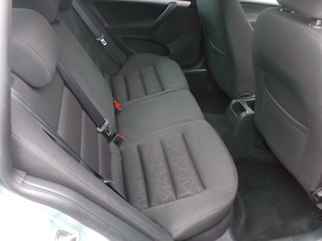 2011 61 skoda octavia 1. 4 se plus tsi estate 5dr 💥only 63,000 miles💥 g/s/h, mot march 2027, excellent condition 2011 61 skoda octavia 1. 4 se plus tsi estate 5dr 💥only 63,000 miles💥 g/s/h, mot march 2027, excellent condition - image 12