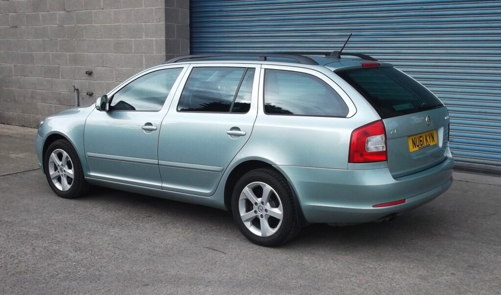 2011 61 skoda octavia 1. 4 se plus tsi estate 5dr 💥only 63,000 miles💥 g/s/h, mot march 2027, excellent condition 2011 61 skoda octavia 1. 4 se plus tsi estate 5dr 💥only 63,000 miles💥 g/s/h, mot march 2027, excellent condition - image 5