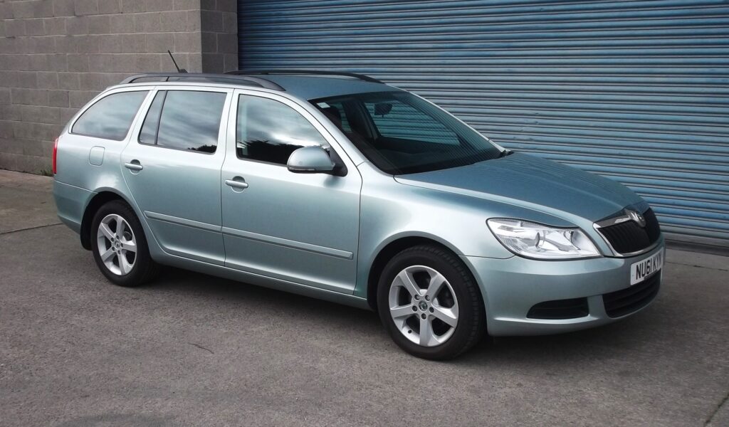 2011 61 skoda octavia 1. 4 se plus tsi estate 5dr 💥only 63,000 miles💥 g/s/h, mot march 2027, excellent condition 2011 61 skoda octavia 1. 4 se plus tsi estate 5dr 💥only 63,000 miles💥 g/s/h, mot march 2027, excellent condition - image 7