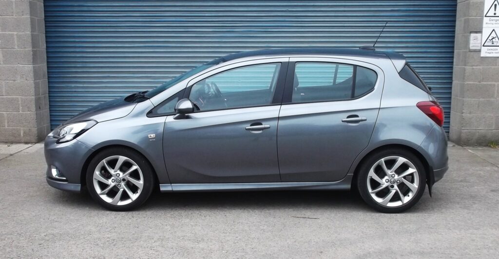 2017 17 vauxhall corsa 1. 4 sri vx-line 💥touch screen💥only 72,000 miles s/h, full mot 2026, excellent condition 2017 17 vauxhall corsa 1. 4 sri vx-line 💥touch screen💥only 72,000 miles s/h, full mot 2026, excellent condition - image 4