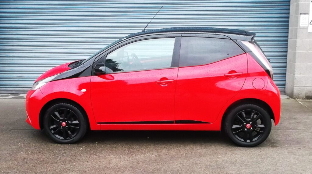 2018 18 toyota aygo 1. 0 x-cite 4 vvti 5dr 💥top spec💥 only 89,000 miles, mot full 2027, fantastic condition 2018 18 toyota aygo 1. 0 x-cite 4 vvti 5dr 💥top spec💥 only 89,000 miles, mot full 2027, fantastic condition - image 3