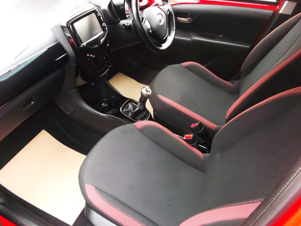 2018 18 toyota aygo 1. 0 x-cite 4 vvti 5dr 💥top spec💥 only 89,000 miles, mot full 2027, fantastic condition 2018 18 toyota aygo 1. 0 x-cite 4 vvti 5dr 💥top spec💥 only 89,000 miles, mot full 2027, fantastic condition - image 11