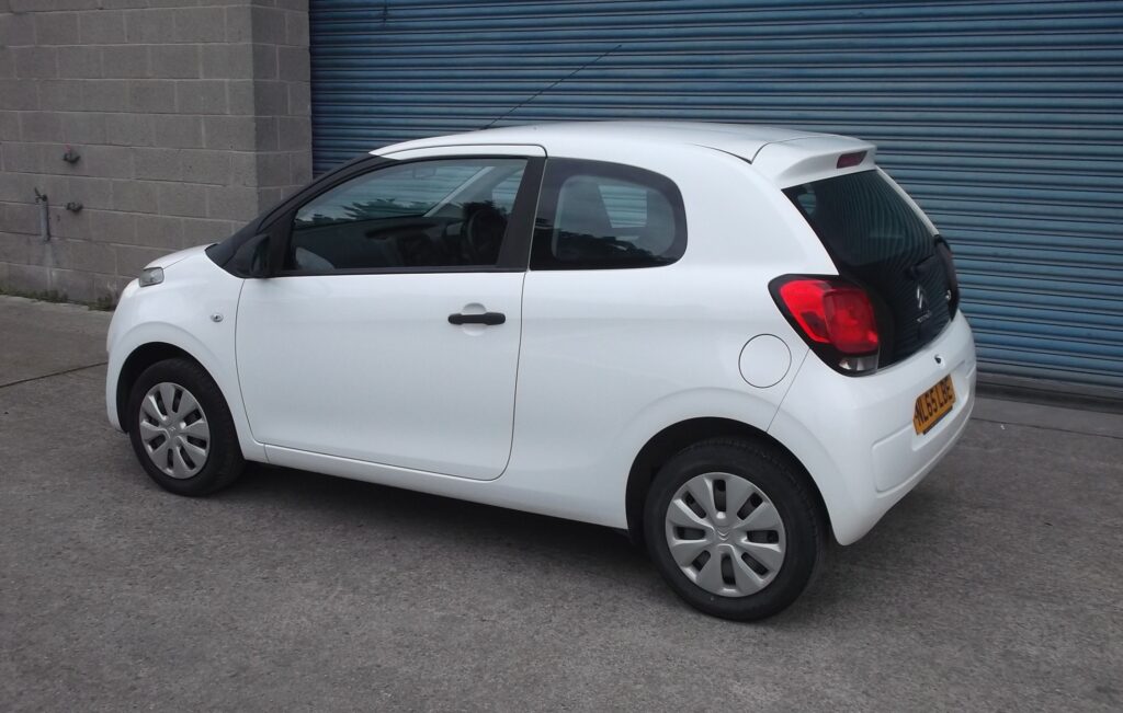 2015 65 citroen c1 touch 3 dr 💥 only 53,000 miles 💥 f/s/h full mot 2027 excellent condition 2015 65 citroen c1 touch 3 dr 💥 only 53,000 miles 💥 f/s/h full mot 2027 excellent condition - image 5