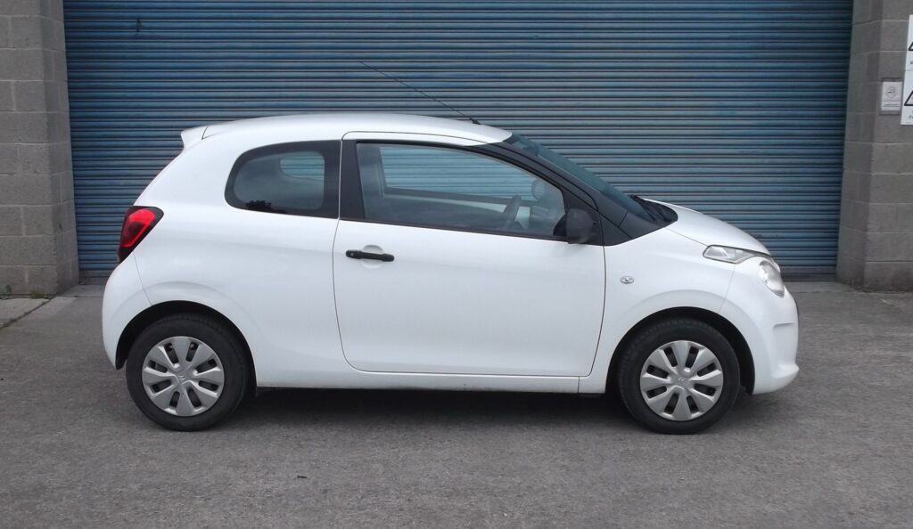 2015 65 citroen c1 touch 3 dr 💥 only 53,000 miles 💥 f/s/h full mot 2027 excellent condition 2015 65 citroen c1 touch 3 dr 💥 only 53,000 miles 💥 f/s/h full mot 2027 excellent condition - image 6