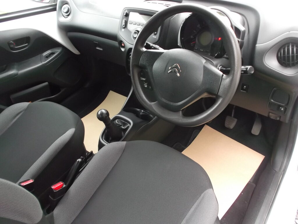 2015 65 citroen c1 touch 3 dr 💥 only 53,000 miles 💥 f/s/h full mot 2027 excellent condition 2015 65 citroen c1 touch 3 dr 💥 only 53,000 miles 💥 f/s/h full mot 2027 excellent condition - image 11