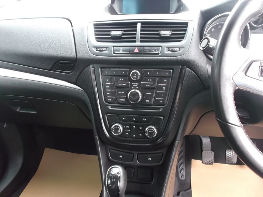 2015 15 vauxhall mokka 1. 6i tech line 5dr 💥top spec💥 only 57,000 miles s/h, mot full 2027, superb condition 2015 15 vauxhall mokka 1. 6i tech line 5dr 💥top spec💥 only 57,000 miles s/h, mot full 2027, superb condition - image 15