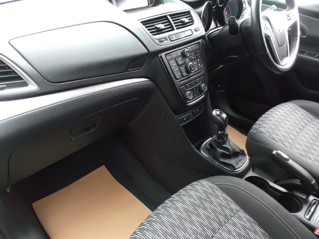 2015 15 vauxhall mokka 1. 6i tech line 5dr 💥top spec💥 only 57,000 miles s/h, mot full 2027, superb condition 2015 15 vauxhall mokka 1. 6i tech line 5dr 💥top spec💥 only 57,000 miles s/h, mot full 2027, superb condition - image 14