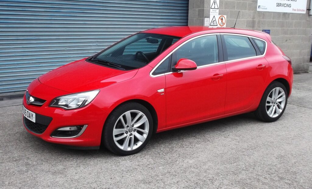 2015 15 vauxhall astra cdti sri 5dr 💥sporty spec💥 only 74,000 miles s/h, mot full 2027, excellent condition 2015 15 vauxhall astra cdti sri 5dr 💥sporty spec💥 only 74,000 miles s/h, mot full 2027, excellent condition - image 5