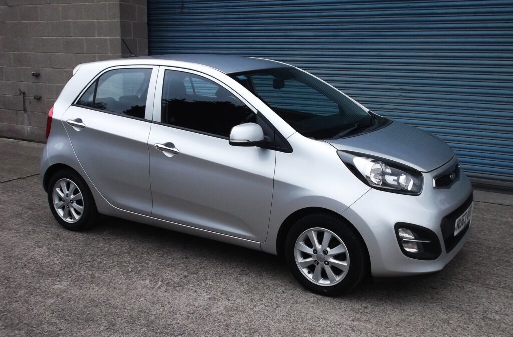 2013 13 kia picanto 2 1. 0 5dr 💥 £20 road tax 💥 s/h only 59,000 miles, s/h, mot full 2027, excellent condition 2013 13 kia picanto 2 1. 0 5dr 💥 £20 road tax 💥 s/h only 59,000 miles, s/h, mot full 2027, excellent condition - image 8