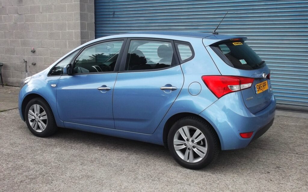 2015 15 hyundai ix20 active 1. 4 5dr 💥 small family mpv 💥 s/h only 73,000 miles, s/h, mot full 2027, immaculate condition 2015 15 hyundai ix20 active 1. 4 5dr 💥 small family mpv 💥 s/h only 73,000 miles, s/h, mot full 2027, immaculate condition - image 4