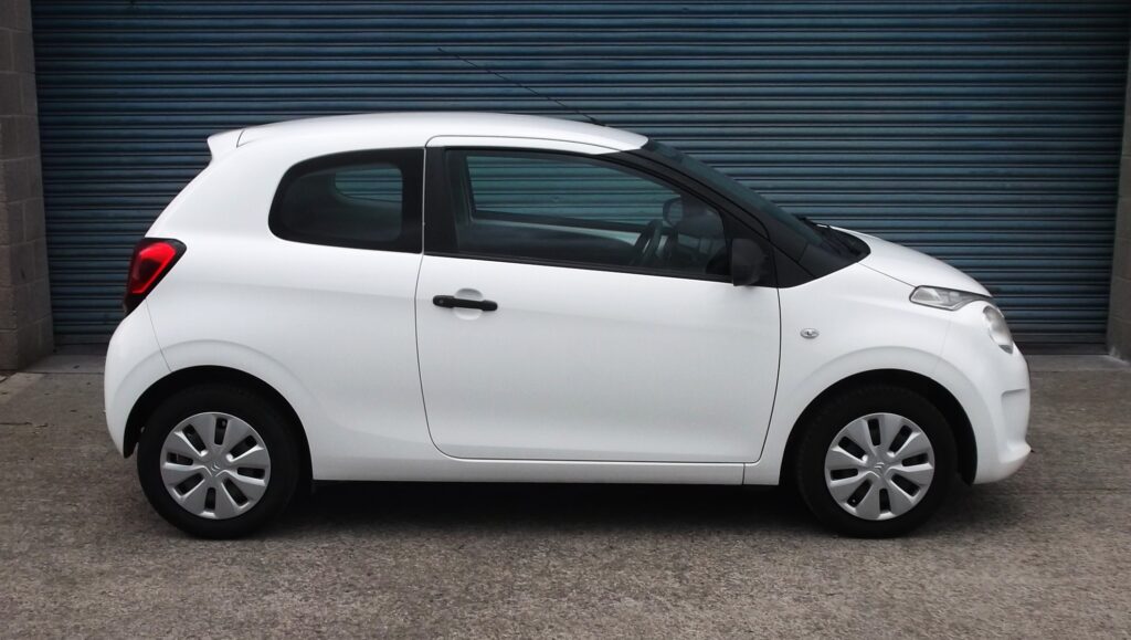 2015 65 citroen c1 touch 3 dr 💥 only 62,000 miles 💥 s/h full mot 2027 excellent condition 2015 65 citroen c1 touch 3 dr 💥 only 62,000 miles 💥 s/h full mot 2027 excellent condition - image 6