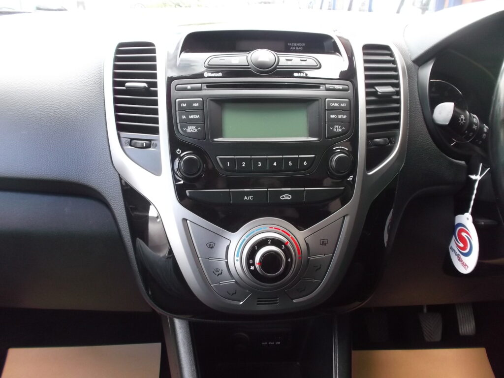 2015 15 hyundai ix20 active 1. 4 5dr 💥 small family mpv 💥 s/h only 73,000 miles, s/h, mot full 2027, immaculate condition 2015 15 hyundai ix20 active 1. 4 5dr 💥 small family mpv 💥 s/h only 73,000 miles, s/h, mot full 2027, immaculate condition - image 16
