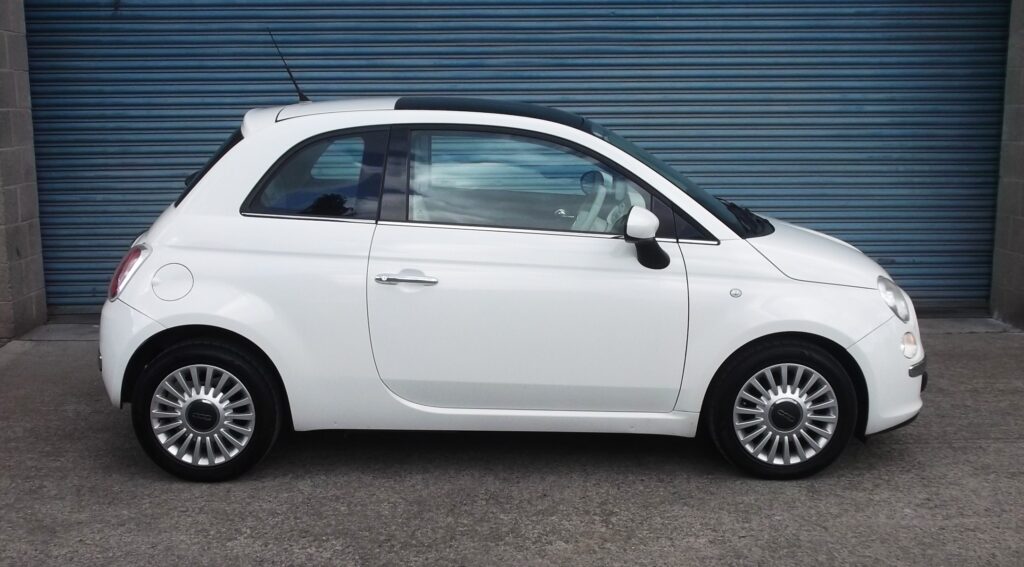 2011 11 fiat 500 lounge 3dr 💥 only 69,000 miles 💥 s/h mot 2027 outstanding condition 2011 11 fiat 500 lounge 3dr 💥 only 69,000 miles 💥 s/h mot 2027 outstanding condition - image 6